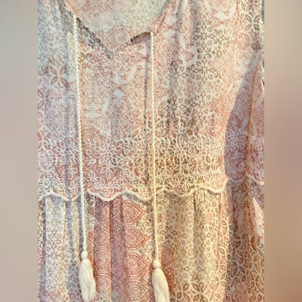Style & Co Pale Pink & White Embroidered Tunic Top Size XL
(Bin 1) - Picture 14 of 14